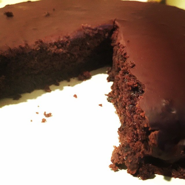 Chocolate Cake: A Universal Delight